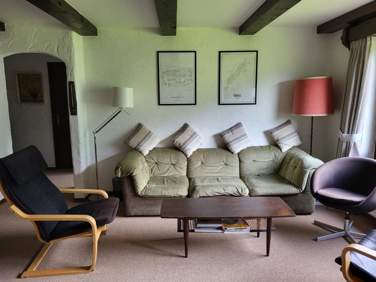 Appartement In Hus Signal Met Prachtig Uitzicht Op De Bergen Klosters-Serneus Exterior foto