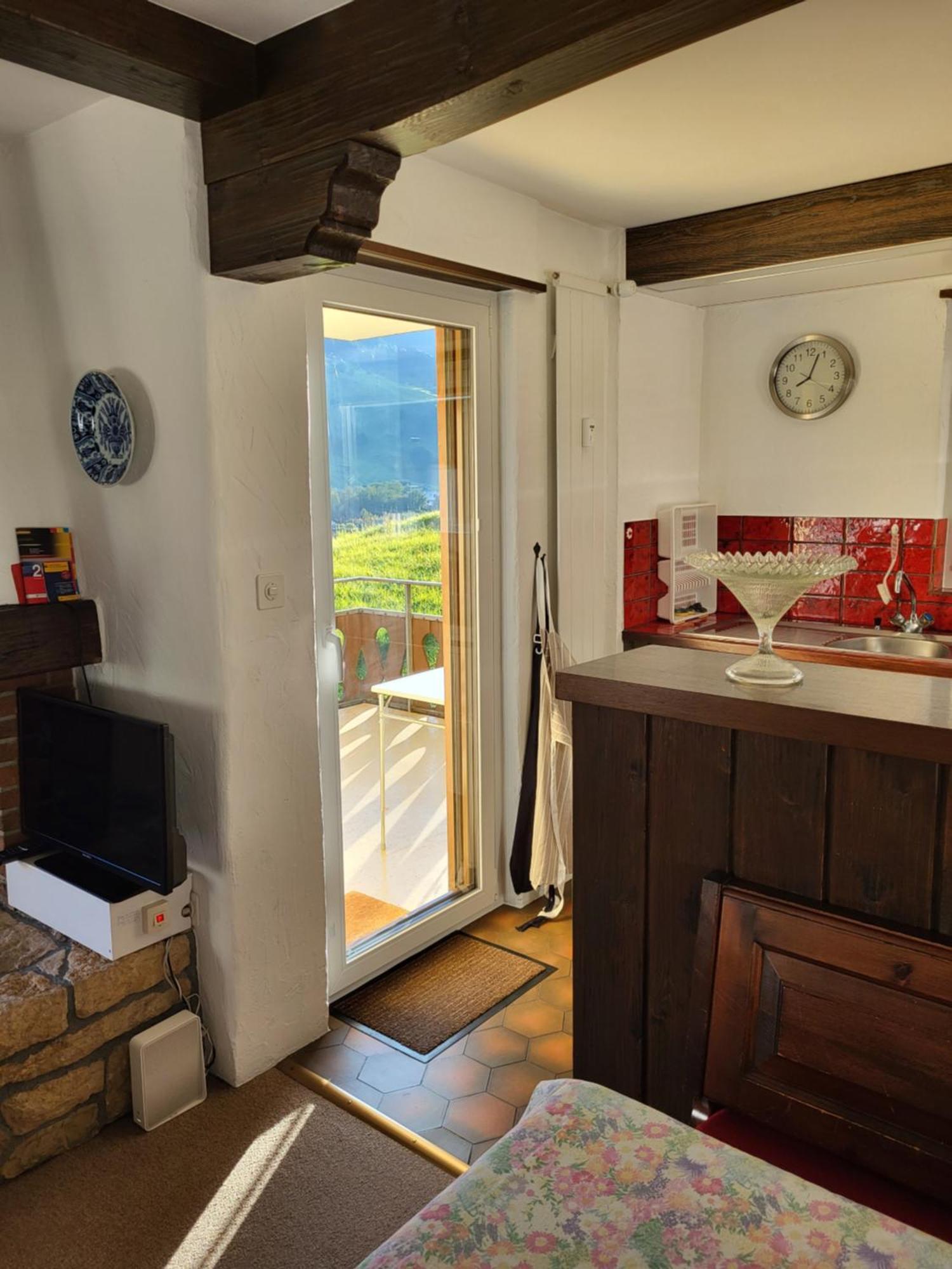 Appartement In Hus Signal Met Prachtig Uitzicht Op De Bergen Klosters-Serneus Exterior foto